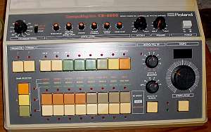 Roland CR-8000